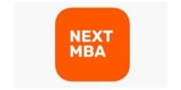Logo de Next MBA en fondo naranja